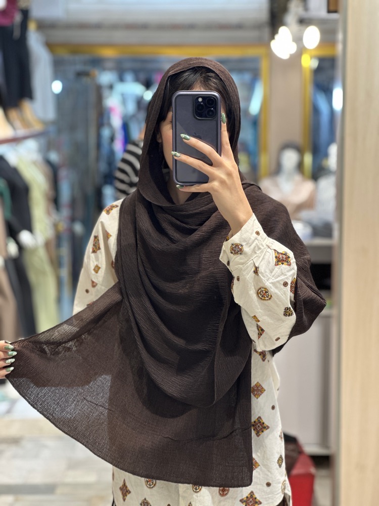 شال قهوه ای کریشه